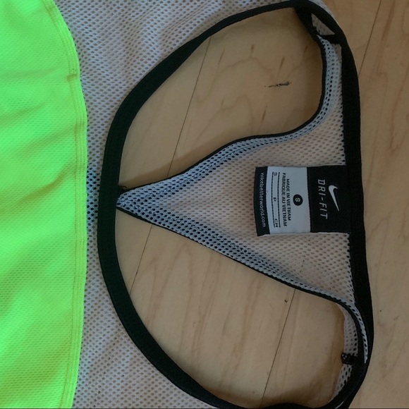 Nike Dri-FIT Neon Yellow Mesh Workout Tank Top - Picture 3 of 6